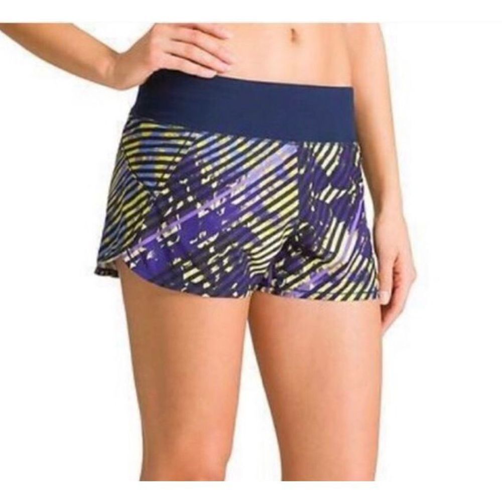 Athleta Pulse Printed Running Shorts Size Small